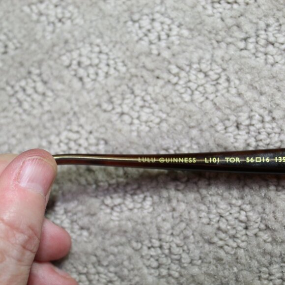 Lulu Guinness L101 Tortoiseshell Frame with Light Color Lens Sunglasses - Picture 9 of 9